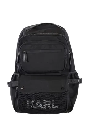 Mochila negra grande con bolsillos